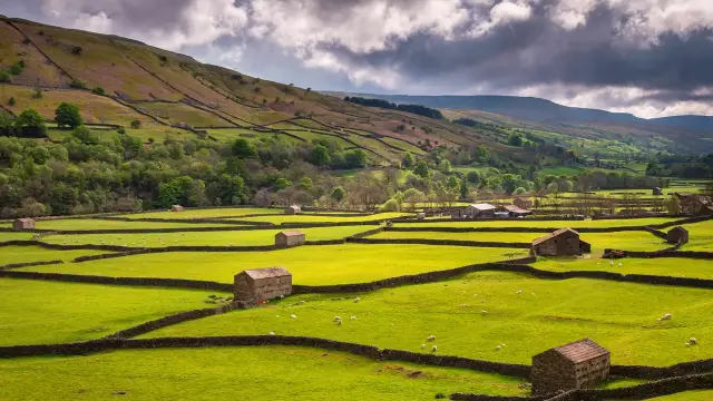 Private Tour: The Ultimate Yorkshire Dales Scenic Tour